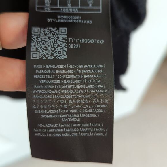 Vintage Y2K Guess Sweater, M - Picture 4 of 7